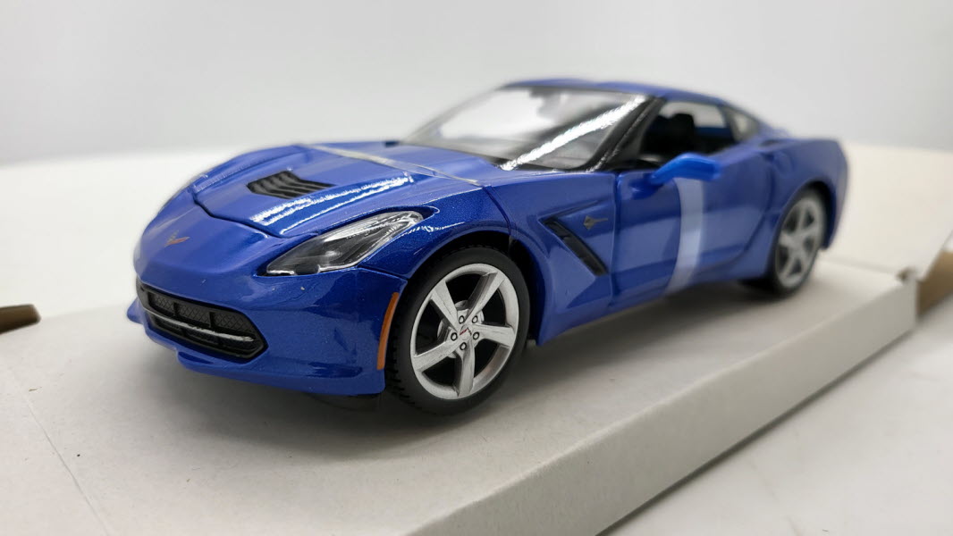 Maisto Chevrolet Corvette Stingray Blauw 2014 - Schaal 1:24