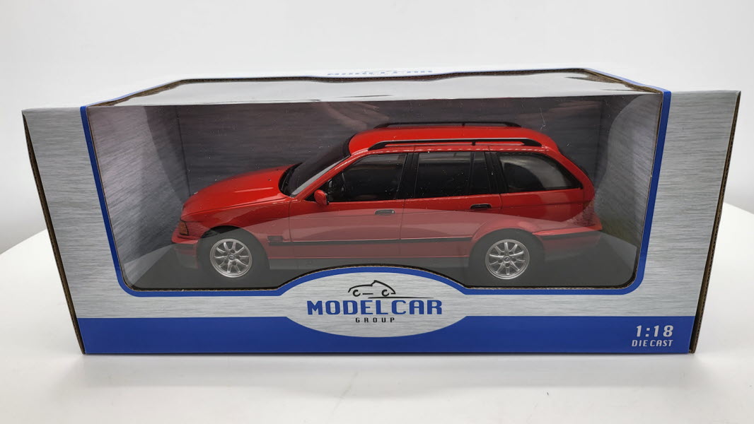 BMW 3-serie E36 Touring 1996 rood – MCG 1:18