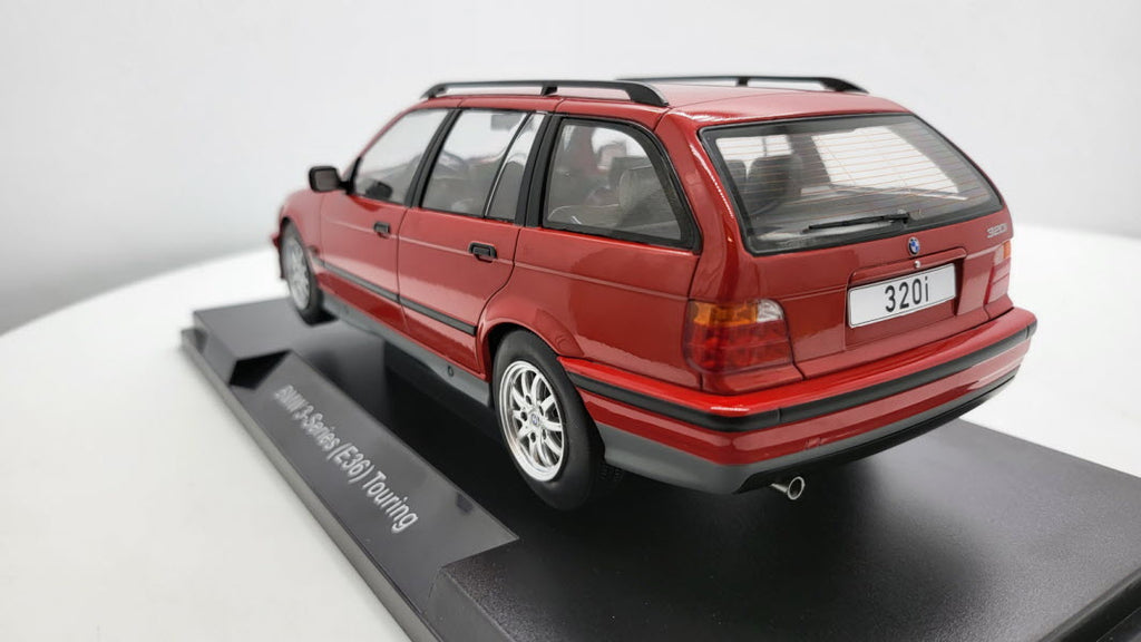 BMW 3-serie E36 Touring 1996 rood – MCG 1:18