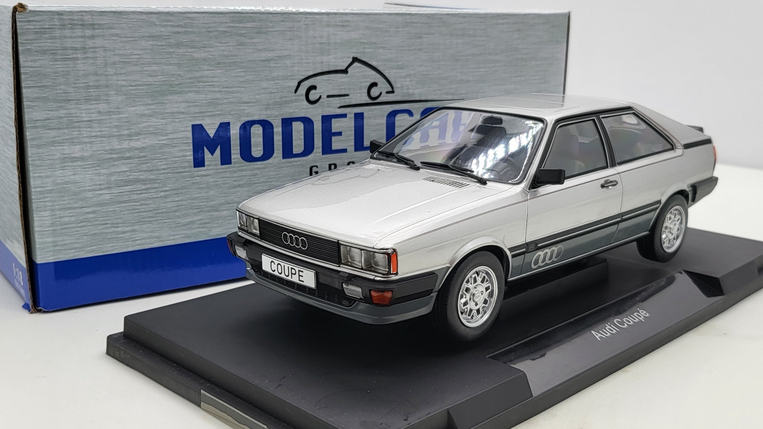 Audi Coupe GT Grijs 1983 MCG 1:18