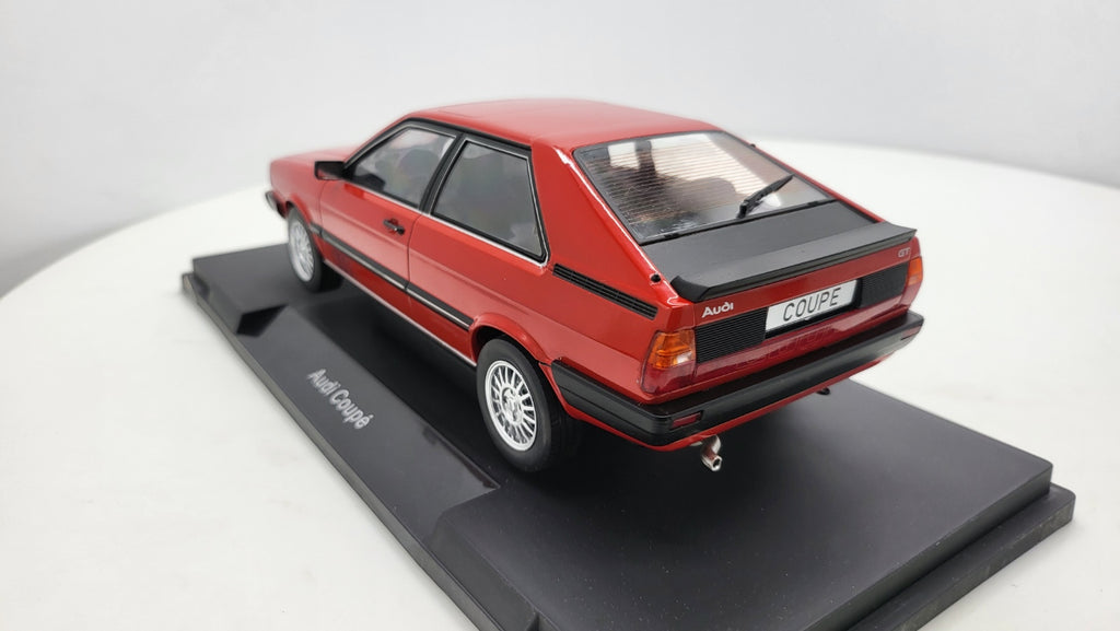 Audi Coupe Rood 1983 MCG 1:18