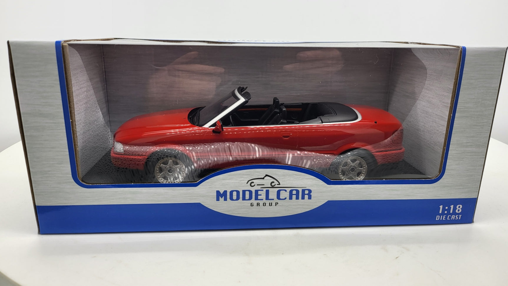Audi Cabriolet Rood 1991 MCG 1:18