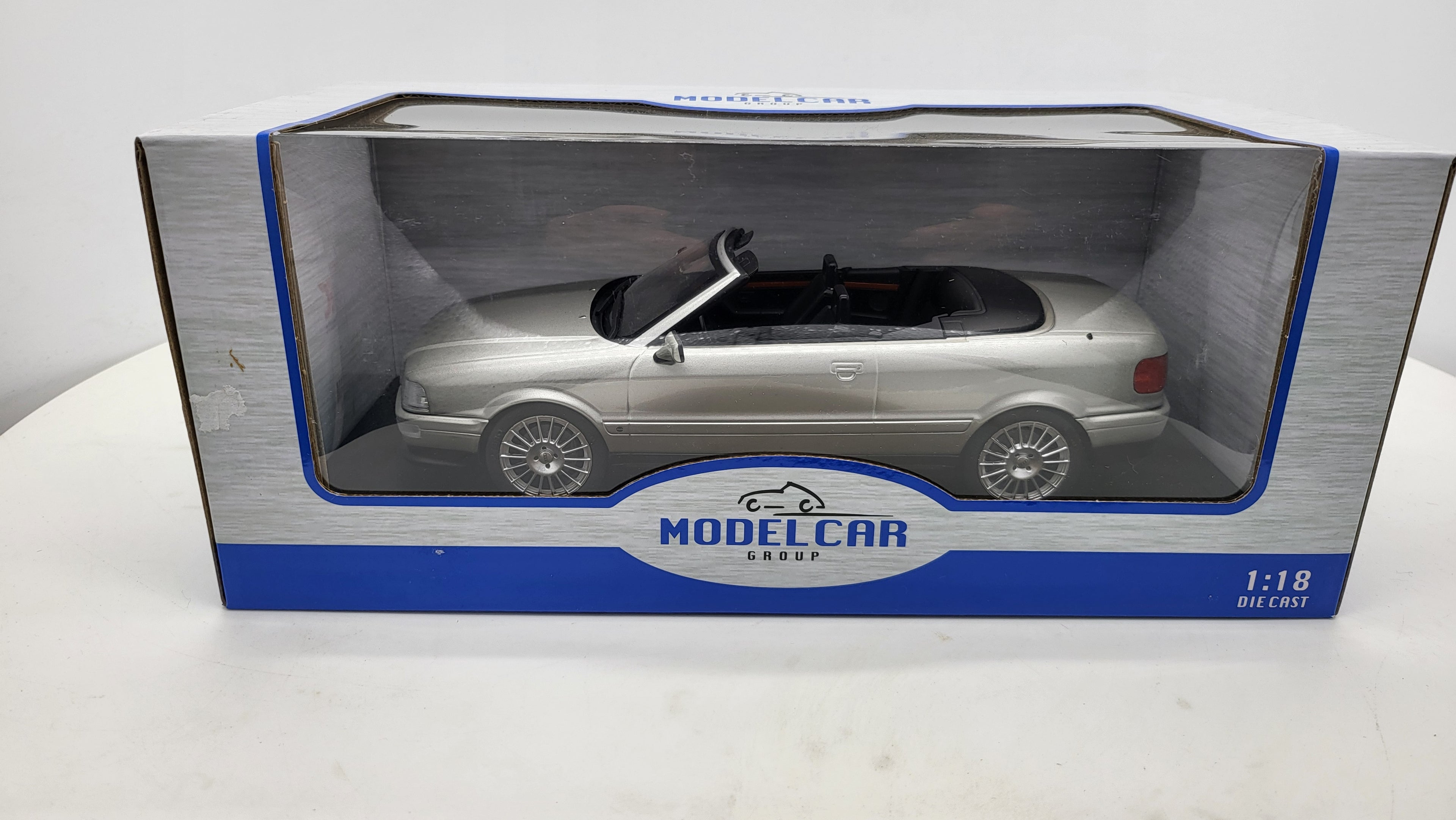 Audi Cabriolet Zilver 1991 MCG 1:18