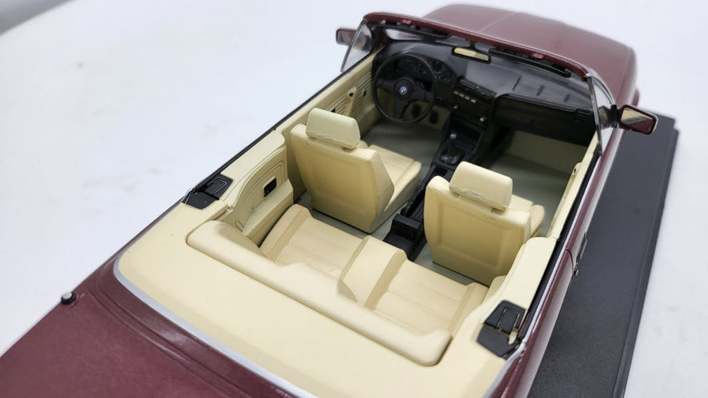 BMW 325i E30 Cabriolet 1985 bruin metallic – MCG 1:18