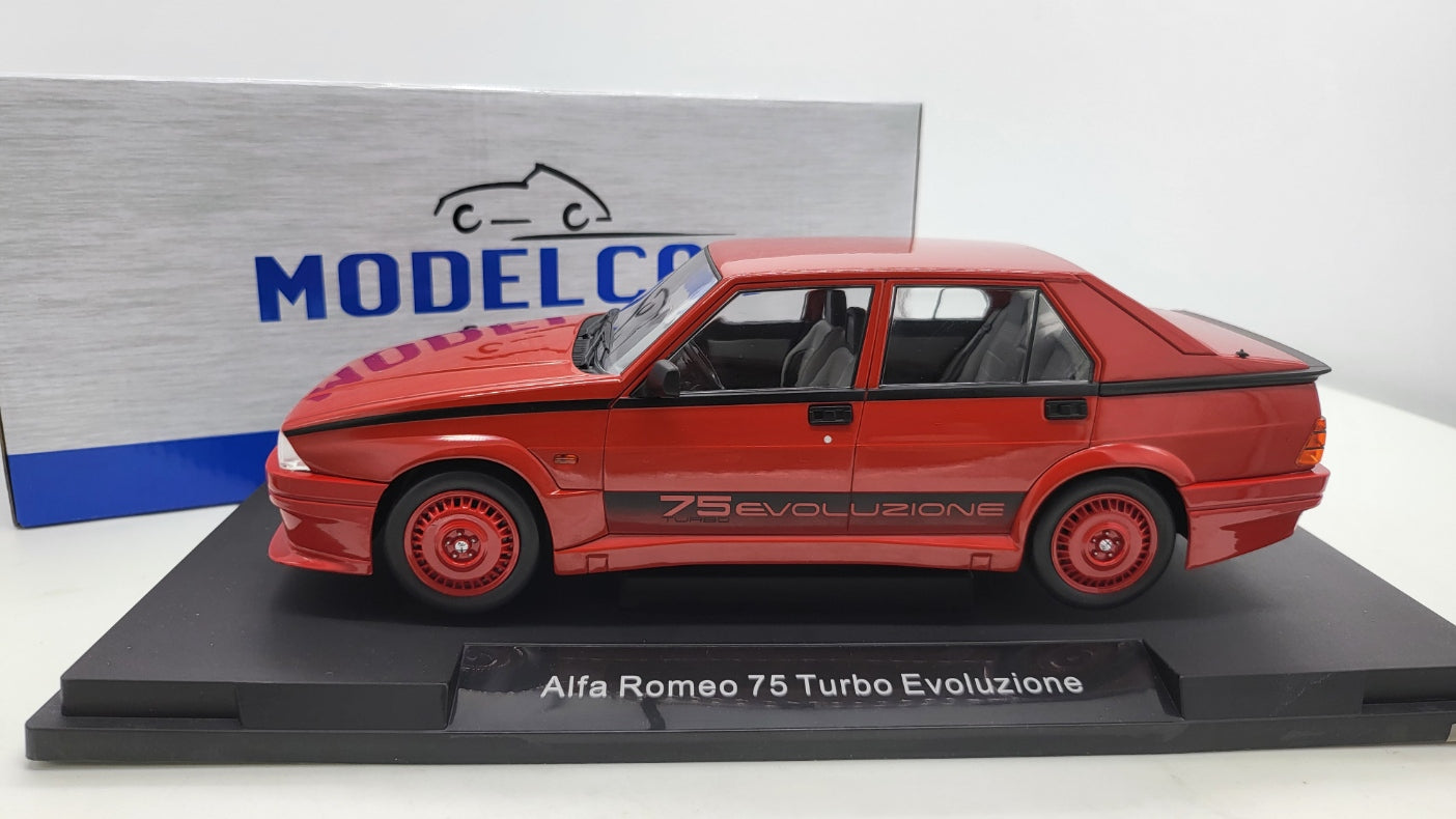 Alfa Romeo 75 Turbo Evoluzione Rood 1987 MCG 1:18