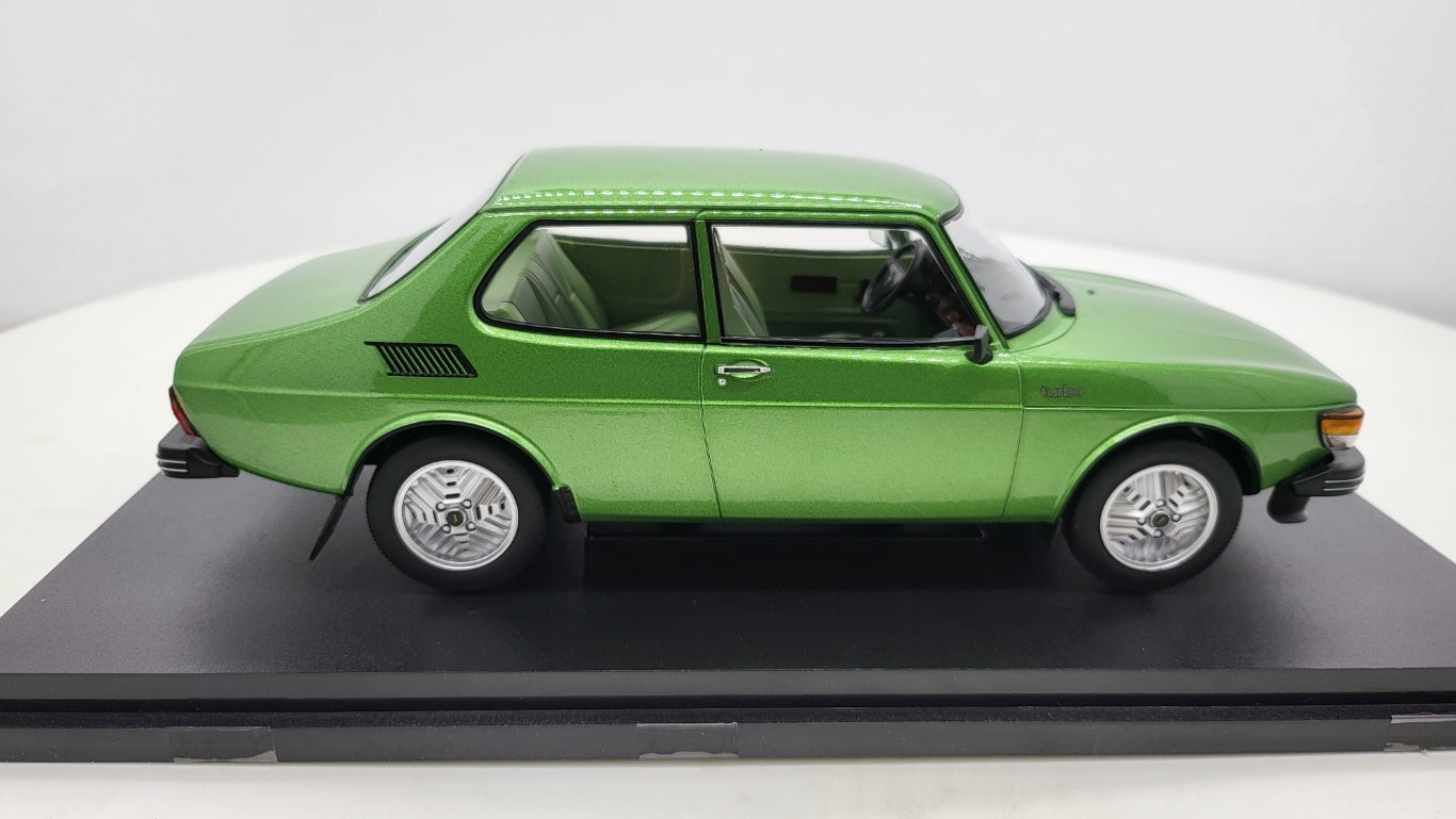 MCG: Saab 99 Turbo Groen (1977) - Schaal 1:18