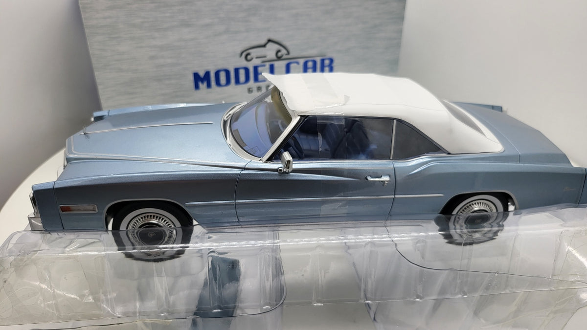 MCG - Cadillac Eldorado Convertible - Lichtblauw - 1976 - 1:18