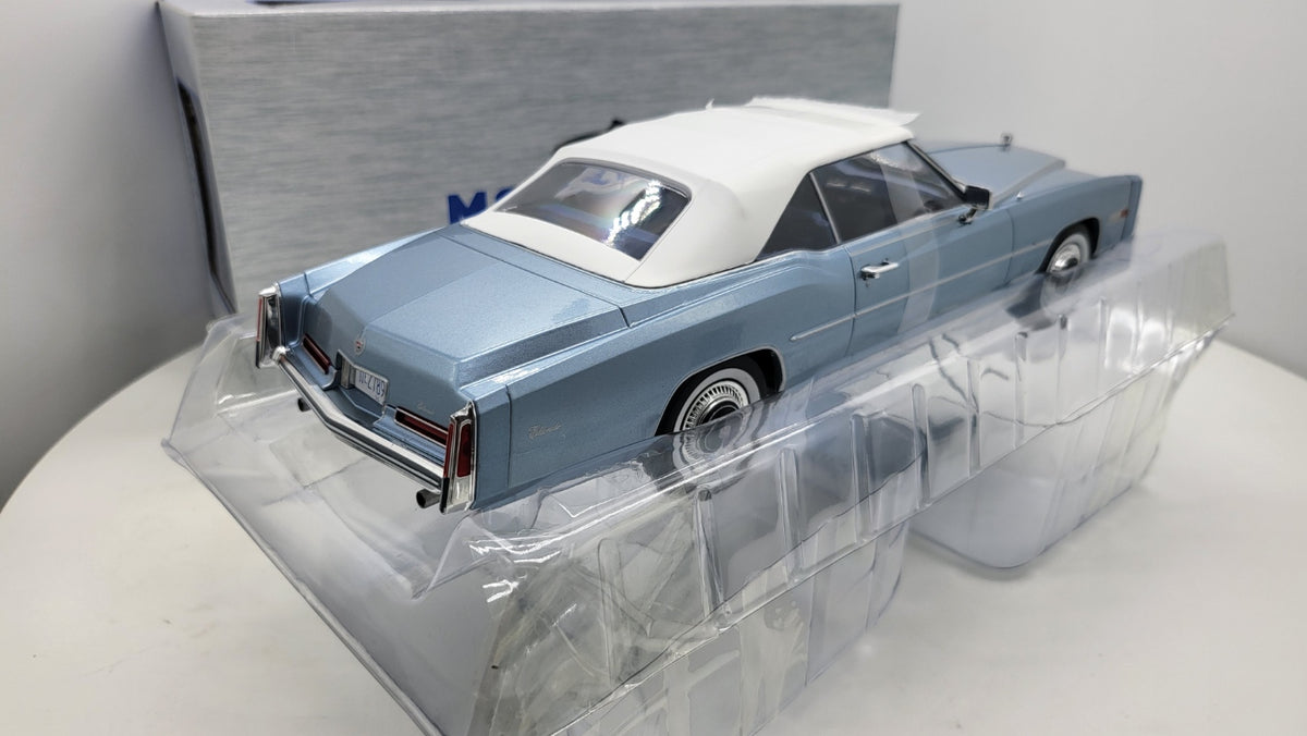 MCG - Cadillac Eldorado Convertible - Lichtblauw - 1976 - 1:18