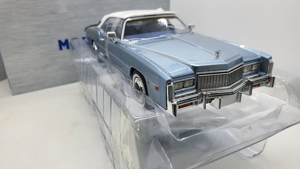 MCG - Cadillac Eldorado Convertible - Lichtblauw - 1976 - 1:18