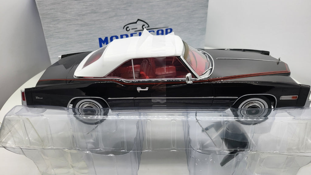 MCG - Cadillac Eldorado Convertible - Zwart - 1976 - 1:18