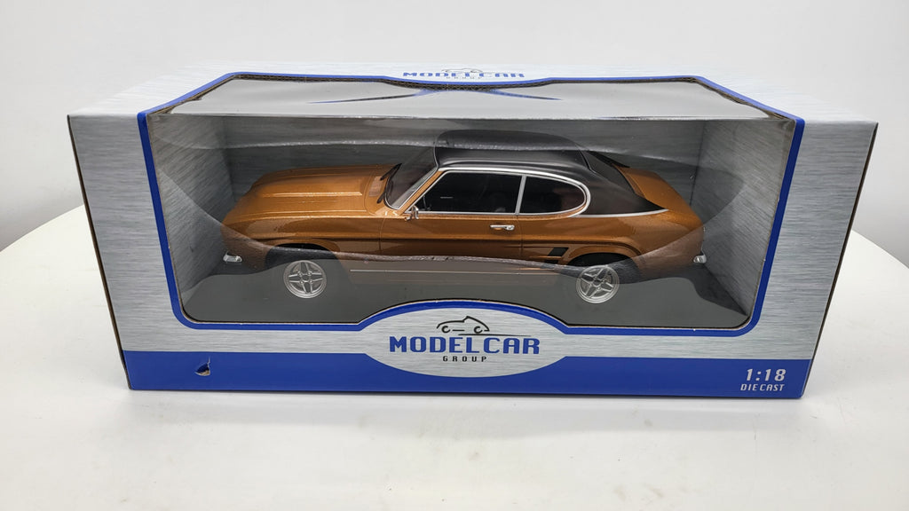 MCG: Ford Capri MK I GXL Bruin/Zwart (1973) - Schaal 1:18