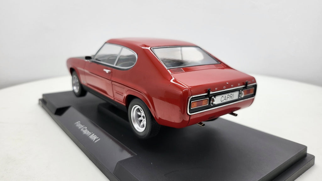 MCG Ford Capri MK I RS 2600 Rood 1970 - Schaal 1:18