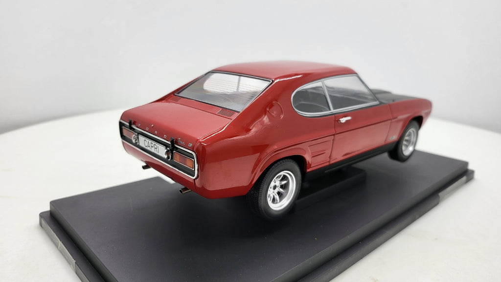 MCG Ford Capri MK I RS 2600 Rood 1970 - Schaal 1:18