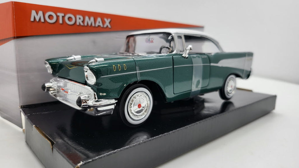 MotorMax Chevrolet Bel Air 1957 – groen – 1:24
