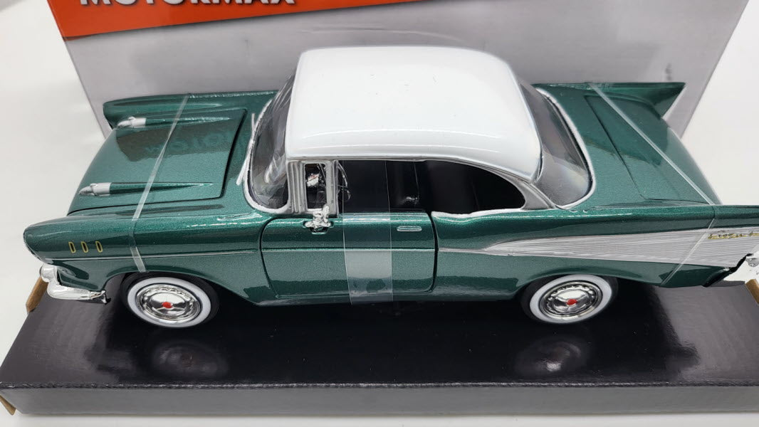 MotorMax Chevrolet Bel Air 1957 – groen – 1:24