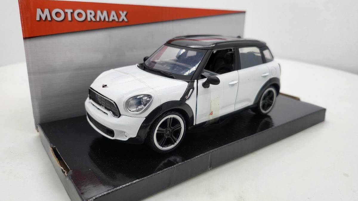 Mini Cooper S Countryman Wit/Zwart - MotorMax 1:24
