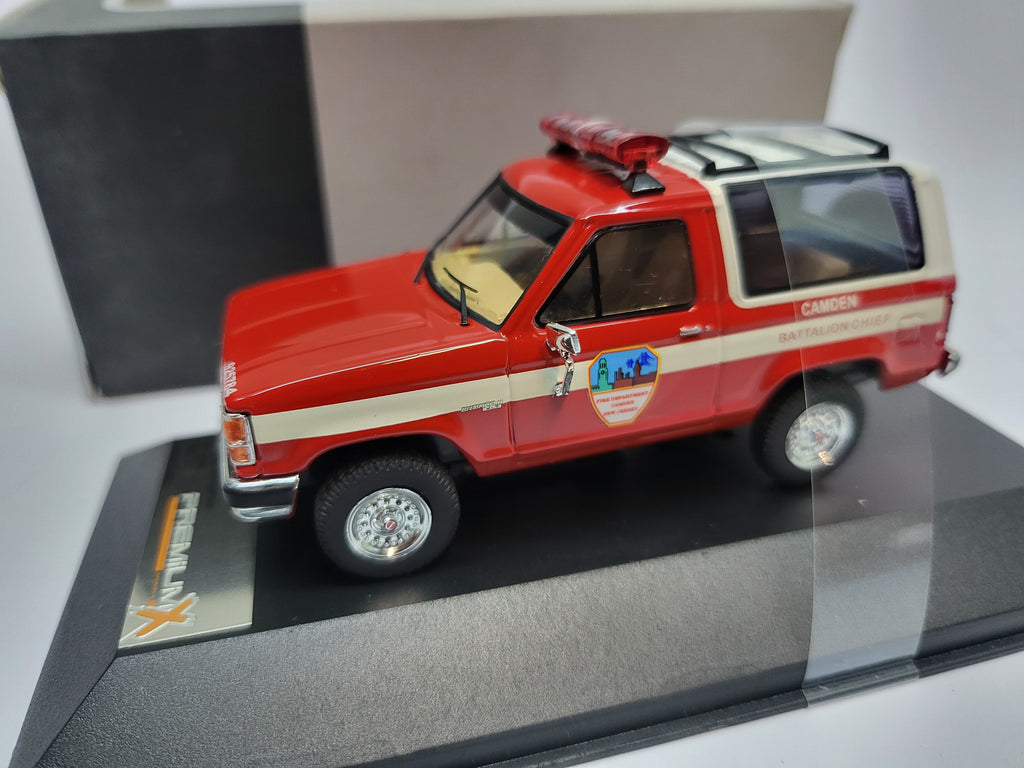 PremiumX Ford Bronco II  "Fire Department Camden - New Jersey" 1990 - Schaal 1:43 - Limited Edition