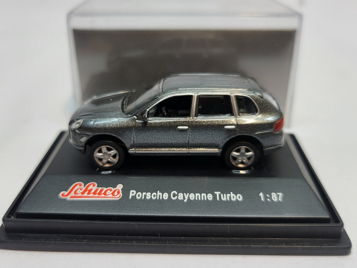 Porsche Cayenne Turbo Grijs - Schuco 1:87