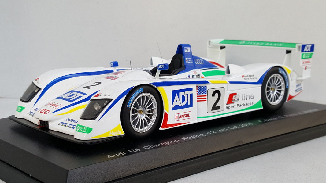 Audi R8 Champion Racing LeMans 2005 Spark Models 1:18
