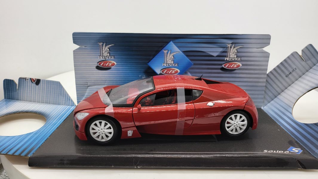 Solido: Peugeot RC Carreau Concept Car Rood - Schaal 1:18