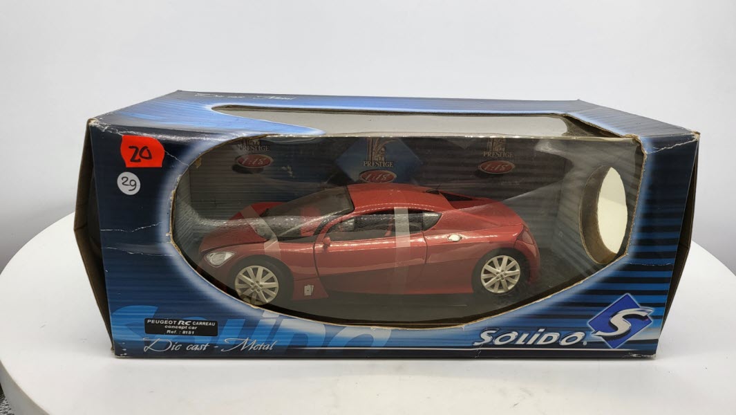 Solido: Peugeot RC Carreau Concept Car Rood - Schaal 1:18