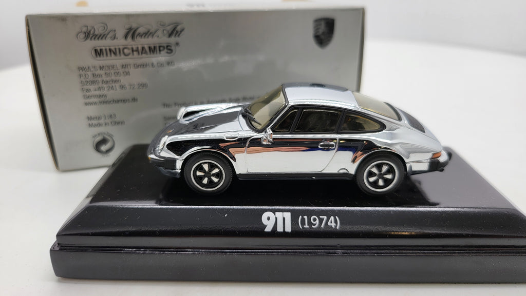 Minichamps Porsche 911 - 1974 - Chrome - 1:43 - Limited Edition