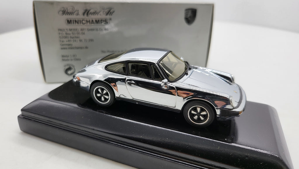 Minichamps Porsche 911 - 1974 - Chrome - 1:43 - Limited Edition