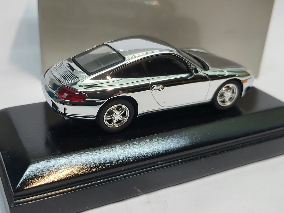 Minichamps Porsche 911 1997 Chroom 40 Jaar 911 - 1:43