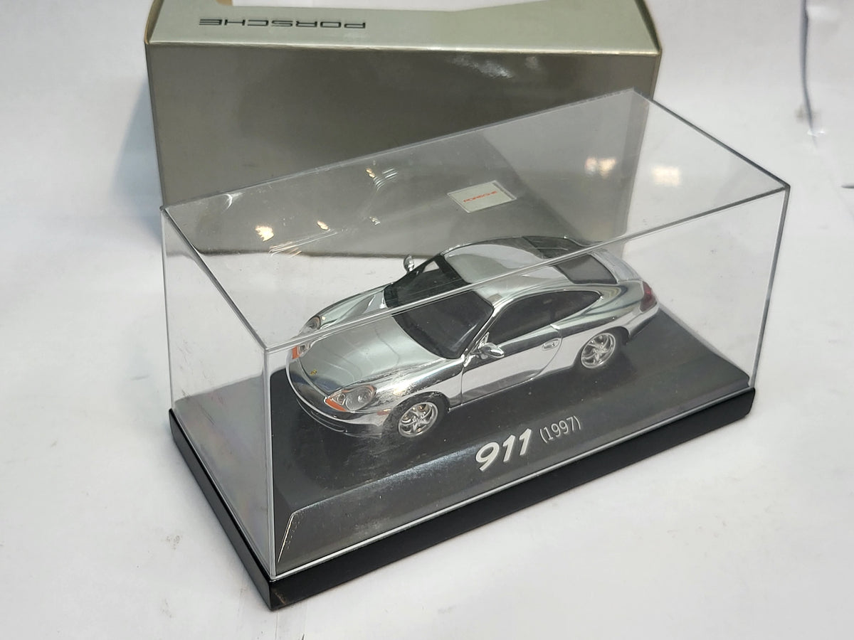 Minichamps Porsche 911 1997 Chroom 40 Jaar 911 - 1:43