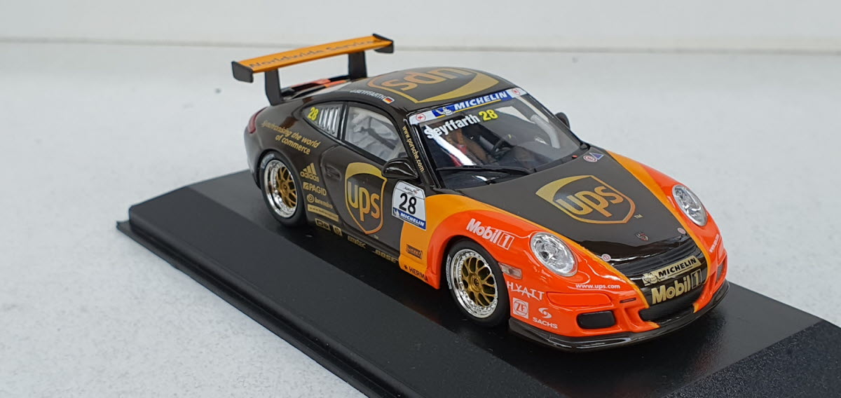 Minichamps Porsche 911 GT3 Cup J. Seyffarth #28 - Schaal 1:43