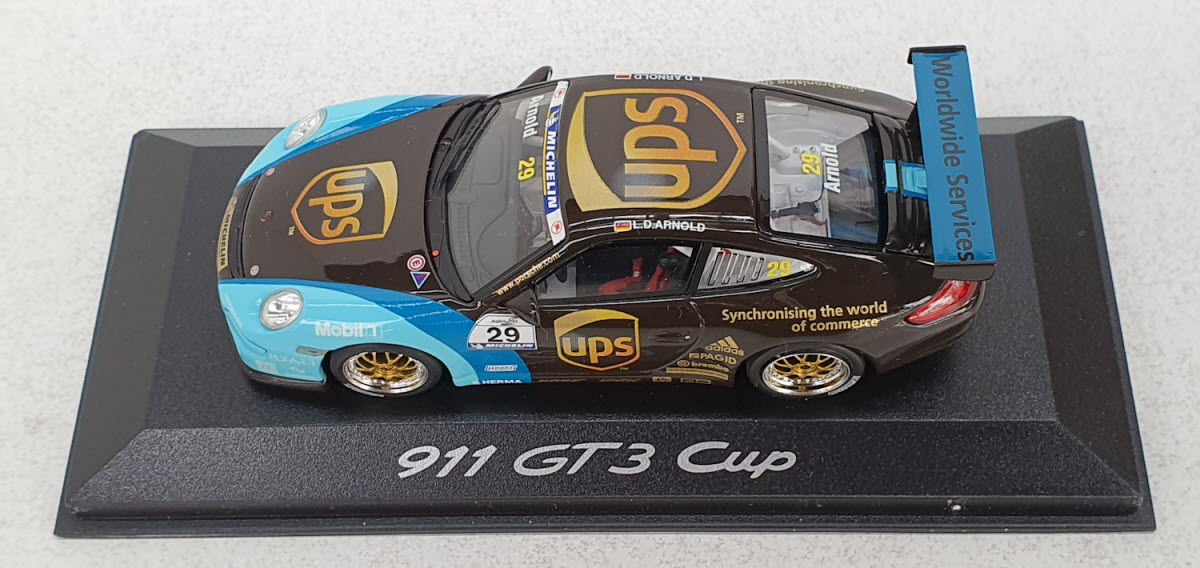 Minichamps Porsche 911 GT3 Cup #29 L.D. Arnold - Schaal 1:43