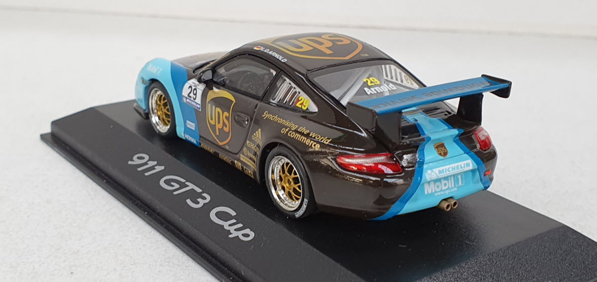 Minichamps Porsche 911 GT3 Cup #29 L.D. Arnold - Schaal 1:43