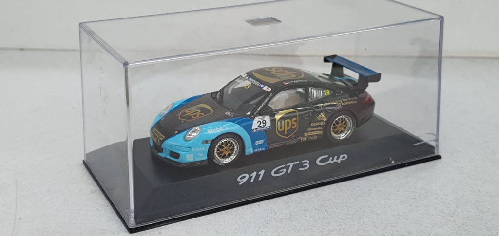 Minichamps Porsche 911 GT3 Cup #29 L.D. Arnold - Schaal 1:43