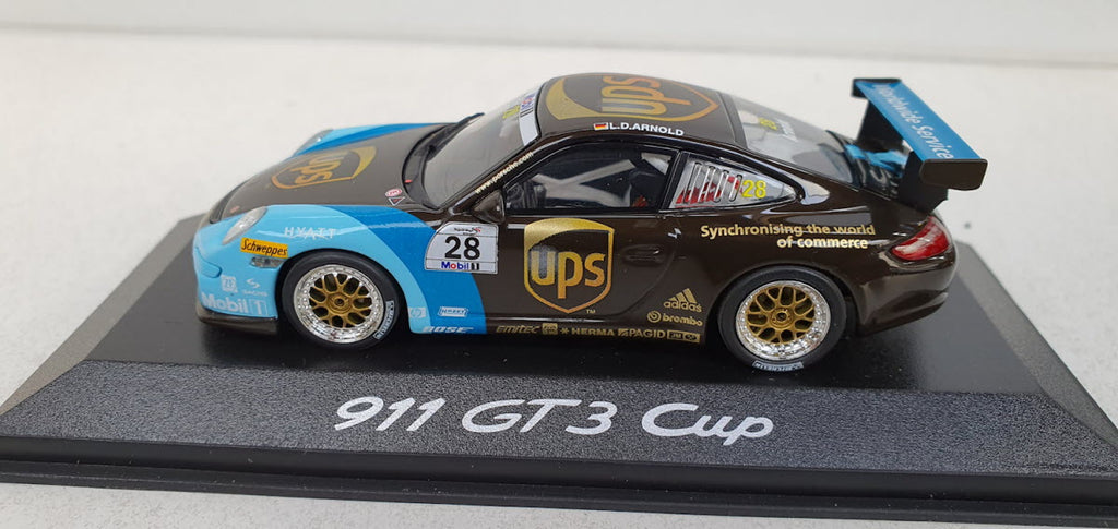 Minichamps Porsche 911 GT3 Cup L.D. Arnold - Schaal 1:43