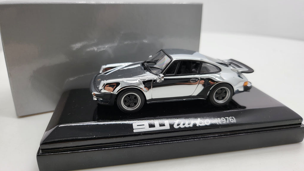Minichamps Porsche 911 Turbo - 1976 - Chrome - 1:43 - Limited Edition