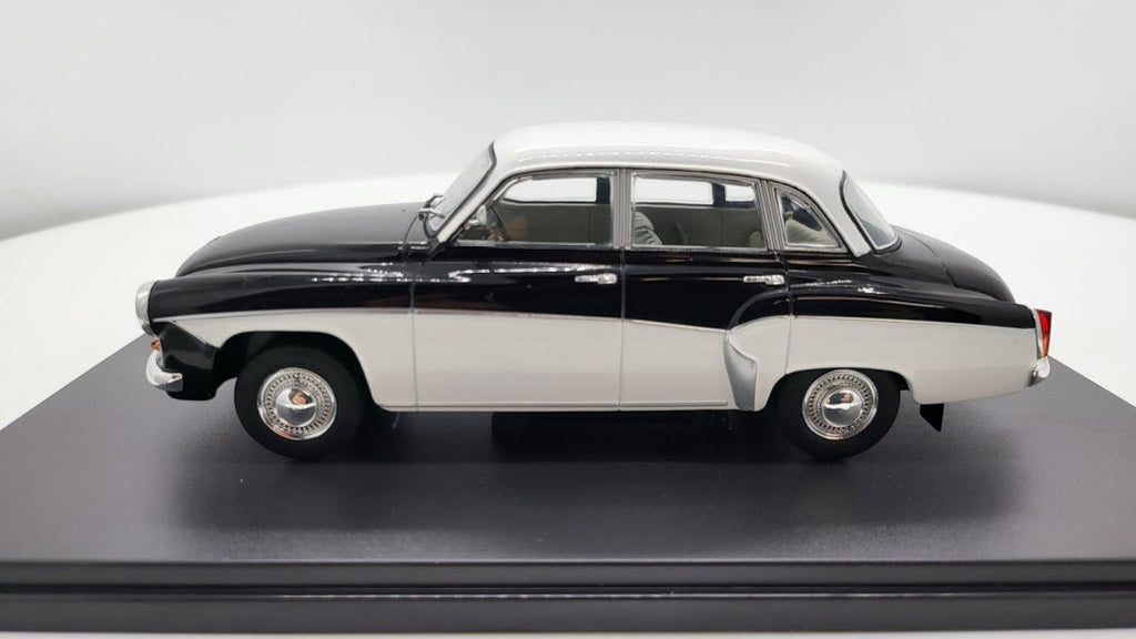 Whitebox Wartburg 312 Zwart-Wit 1956 - Schaal 1:24
