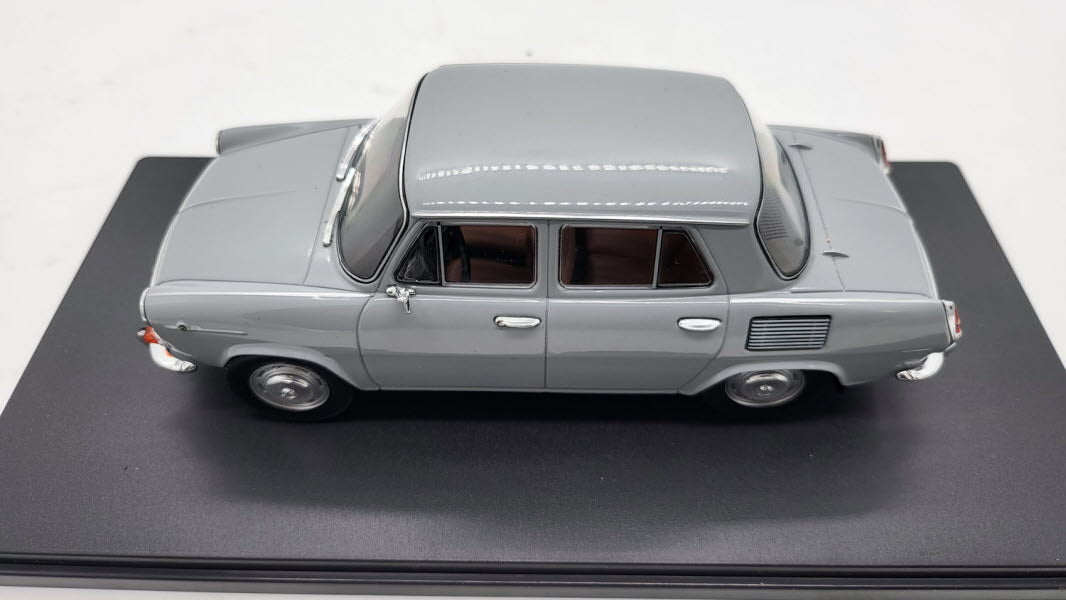 Whitebox Skoda 1000 MB Grijs 1964 - Schaal 1:24