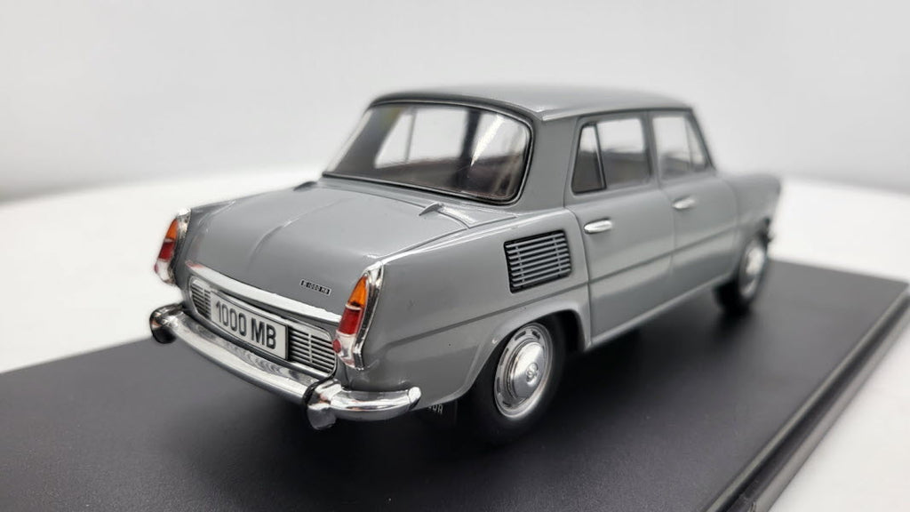 Whitebox Skoda 1000 MB Grijs 1964 - Schaal 1:24
