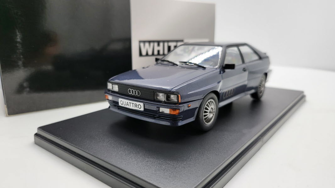 Audi Quattro Coupe B2 Blauw WhiteBox 1:24