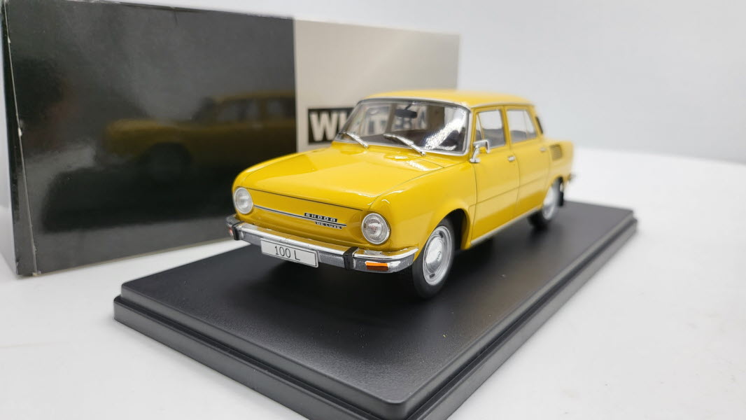 Whitebox Skoda 100L Geel 1969 - Schaal 1:24