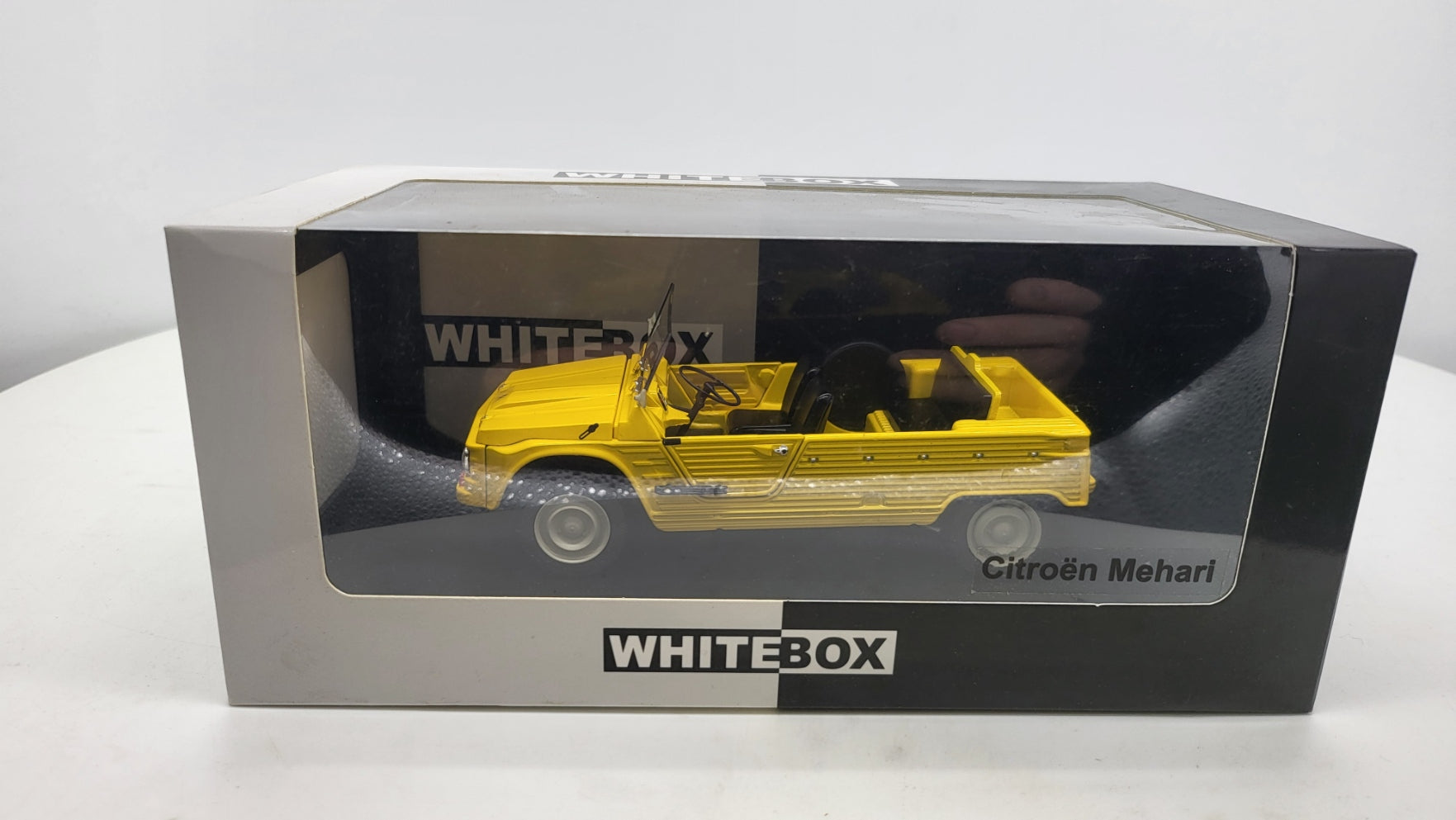 Whitebox Citroën Méhari Geel Open 1970 - Schaal 1:24