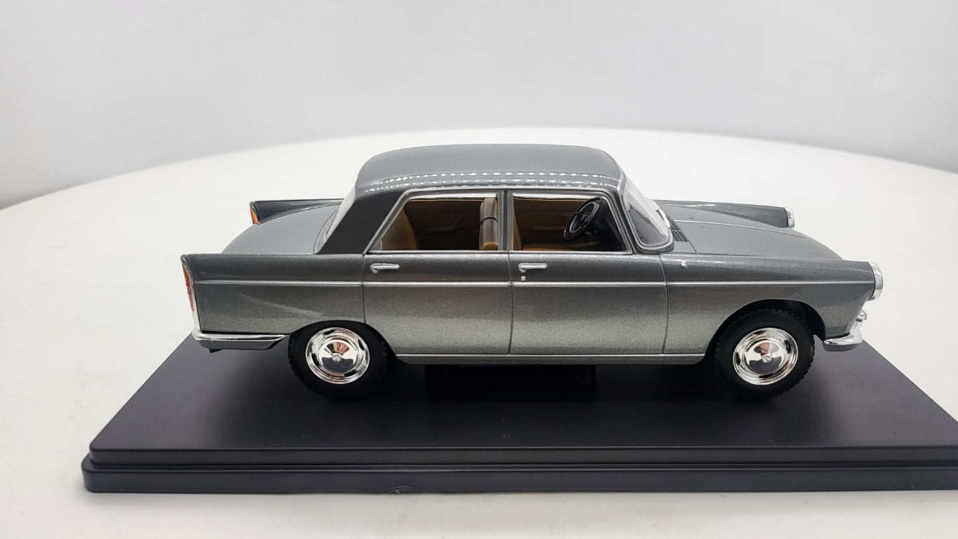 Whitebox Peugeot 404 Grijs 1960 - Schaal 1:24