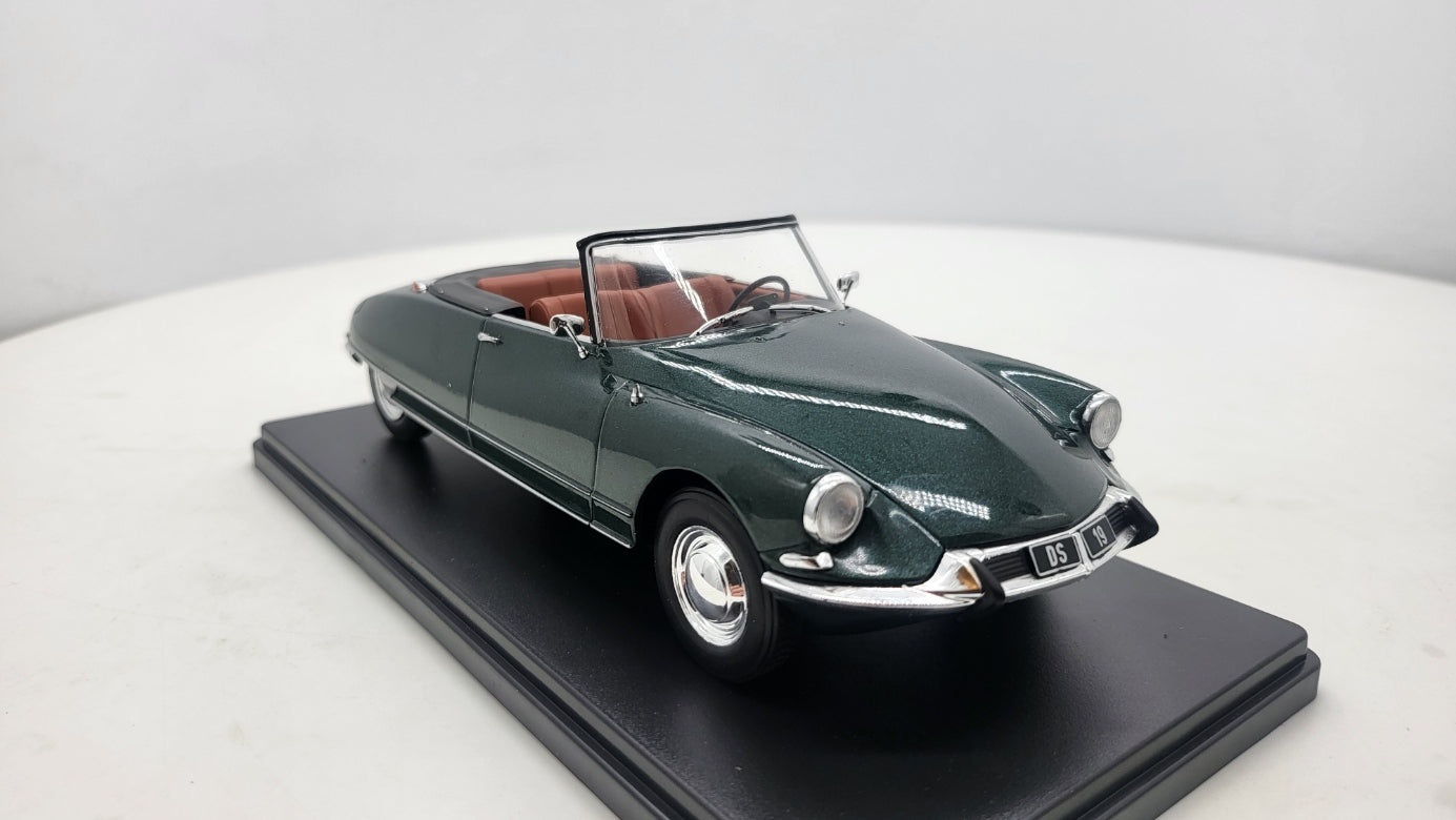 Whitebox Citroën DS 19 Cabriolet Donkergroen 1963 - Schaal 1:24