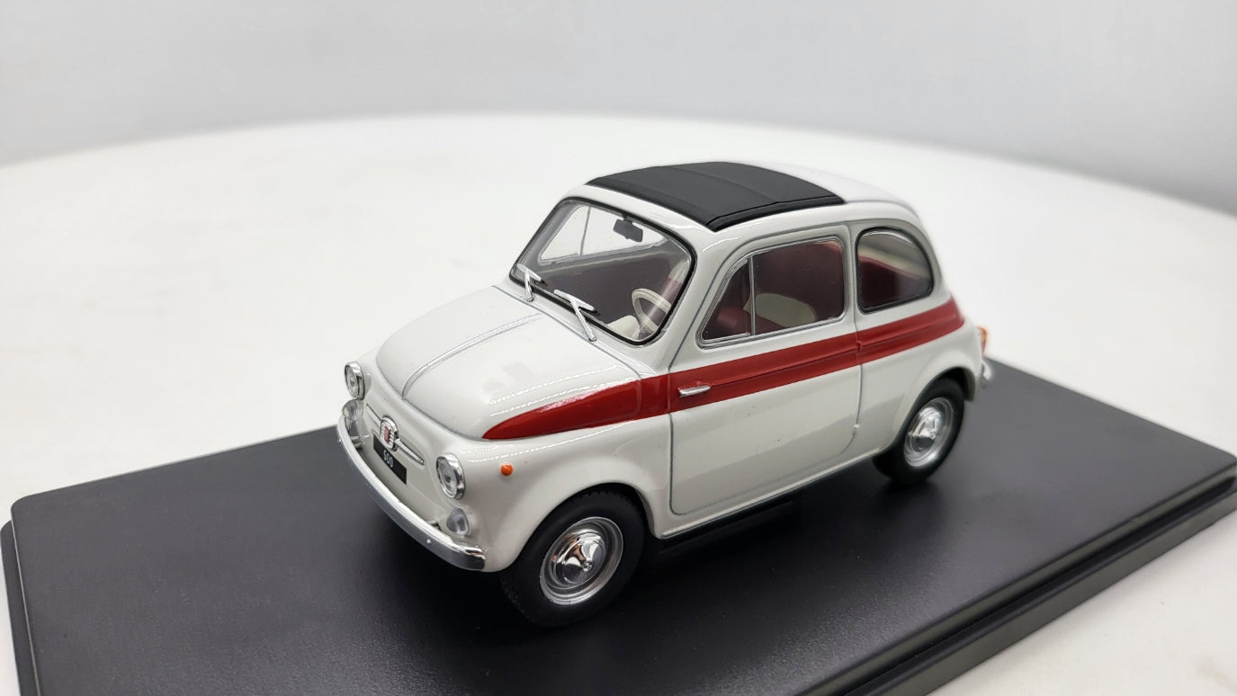 Whitebox Fiat 500 Wit/Rood 1960 - Schaal 1:24
