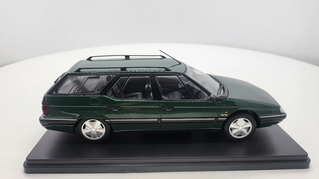 Whitebox Citroën XM Break Donkergroen 1991 - Schaal 1:24