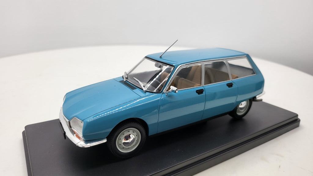 Whitebox Citroën GS Break Lichtblauw 1971 - Schaal 1:24