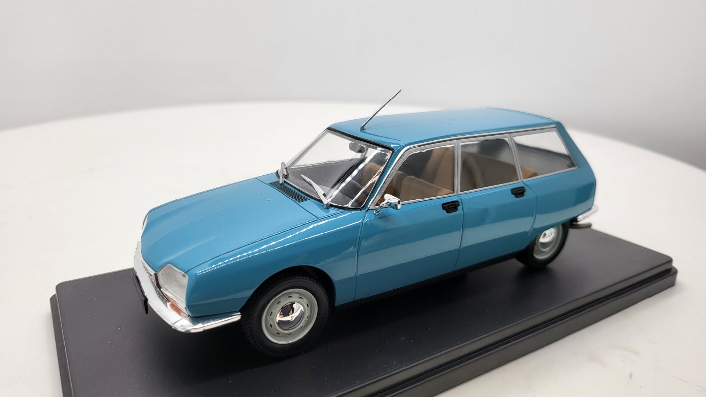 Whitebox Citroën GS Break Lichtblauw 1971 - Schaal 1:24