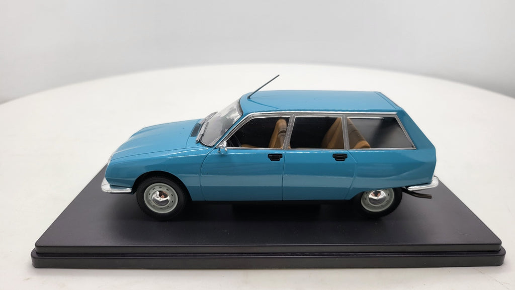 Whitebox Citroën GS Break Lichtblauw 1971 - Schaal 1:24