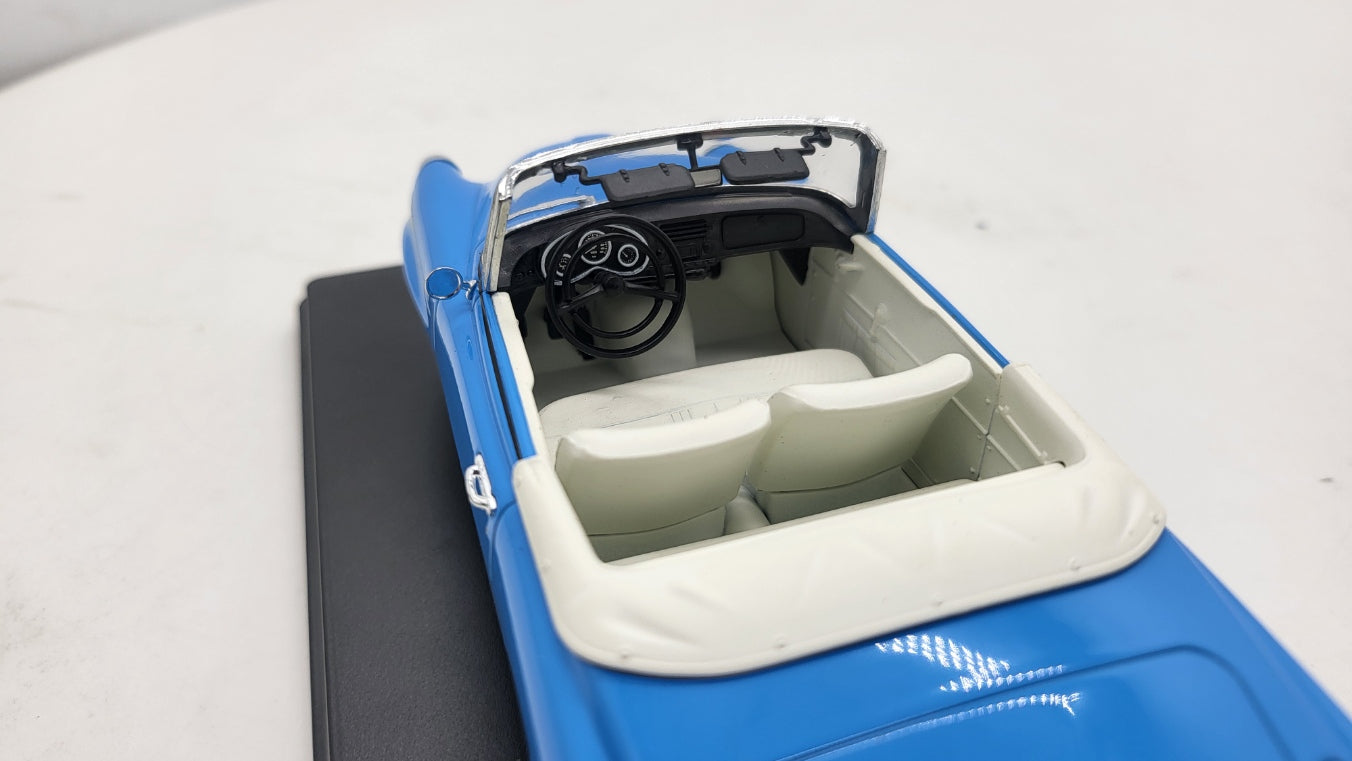 Whitebox Skoda Felicia Cabrio Blauw 1959 - Schaal 1:24