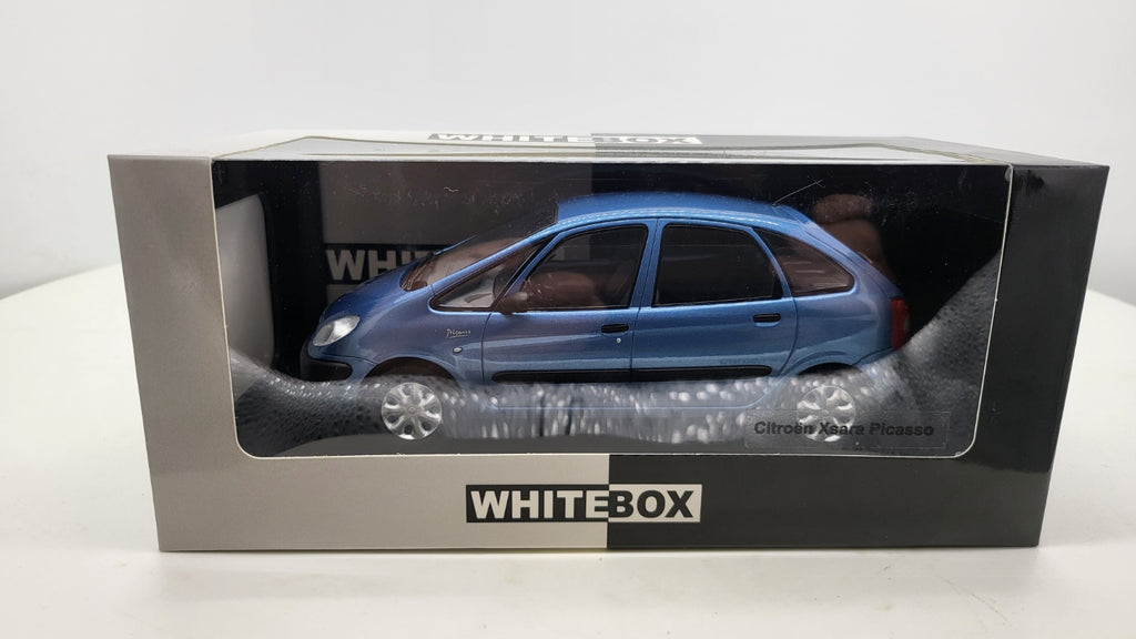 Whitebox Citroën Xsara Picasso Blauw 1999 - Schaal 1:24